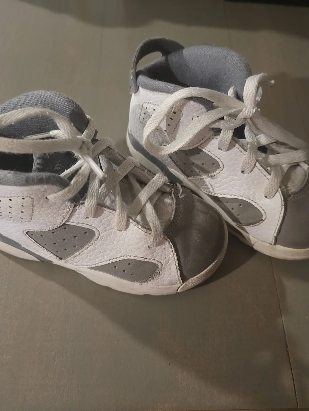 Jordan Kids White and Gray Lace-Up Sneakers 7c